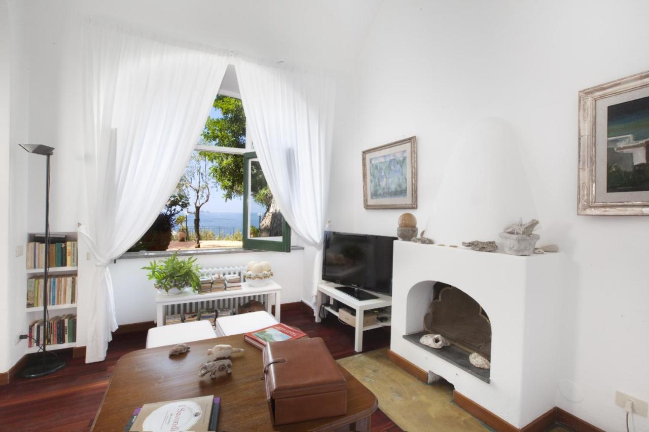Amore Rentals - Villa Lo Scoglio Positano Exterior foto