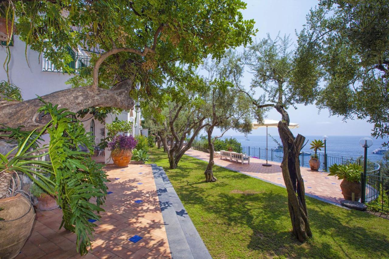 Amore Rentals - Villa Lo Scoglio Positano Exterior foto