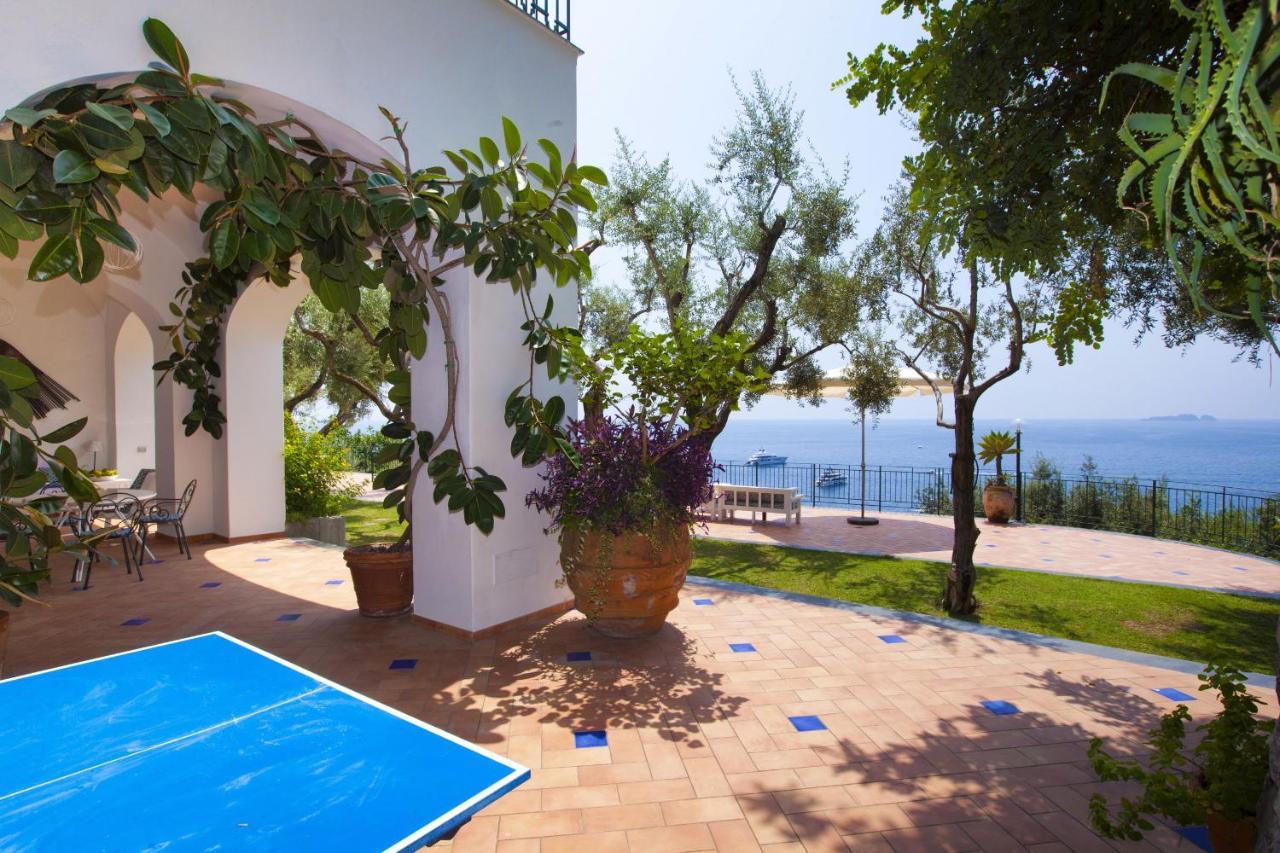 Amore Rentals - Villa Lo Scoglio Positano Exterior foto