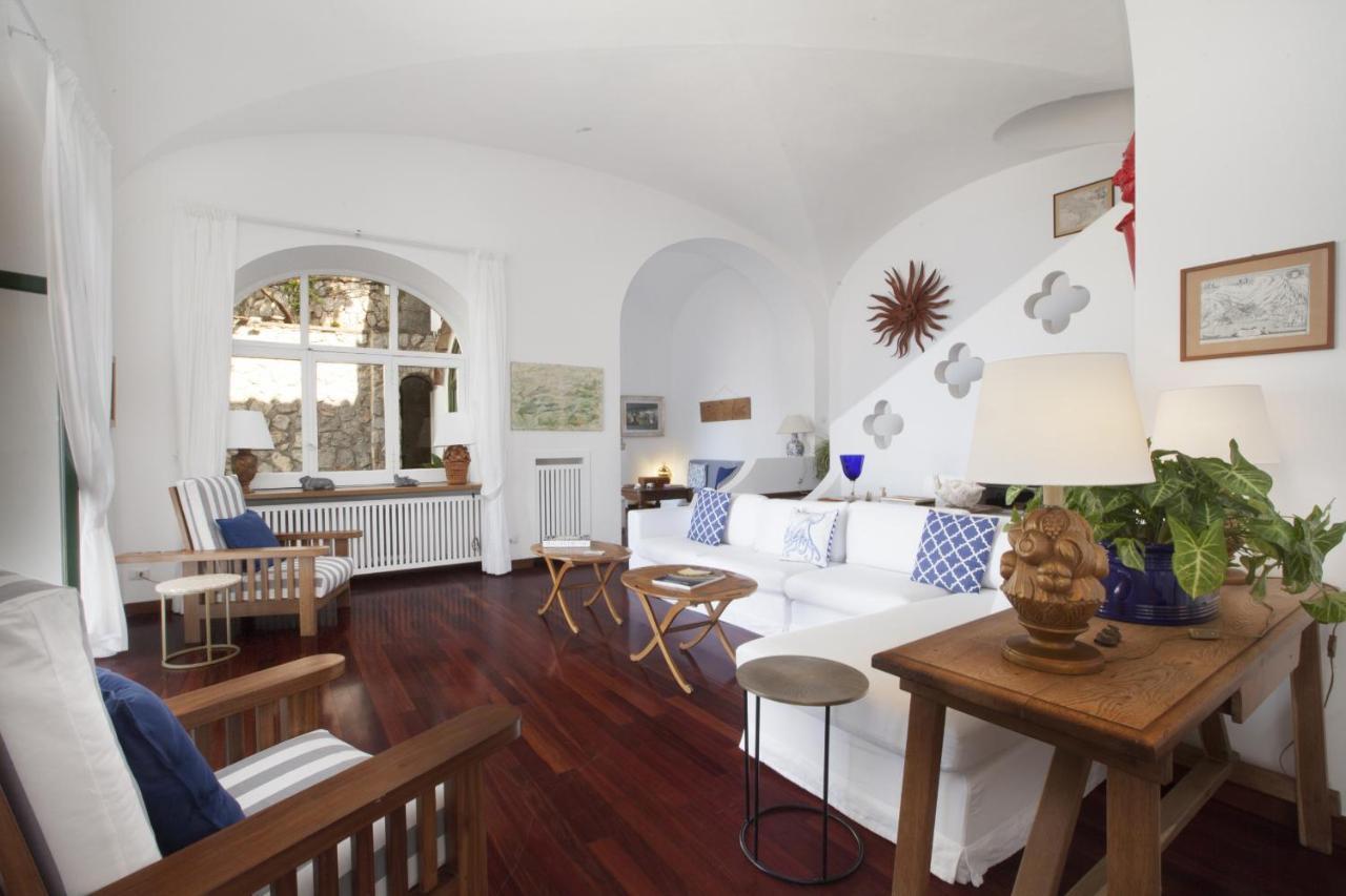 Amore Rentals - Villa Lo Scoglio Positano Exterior foto