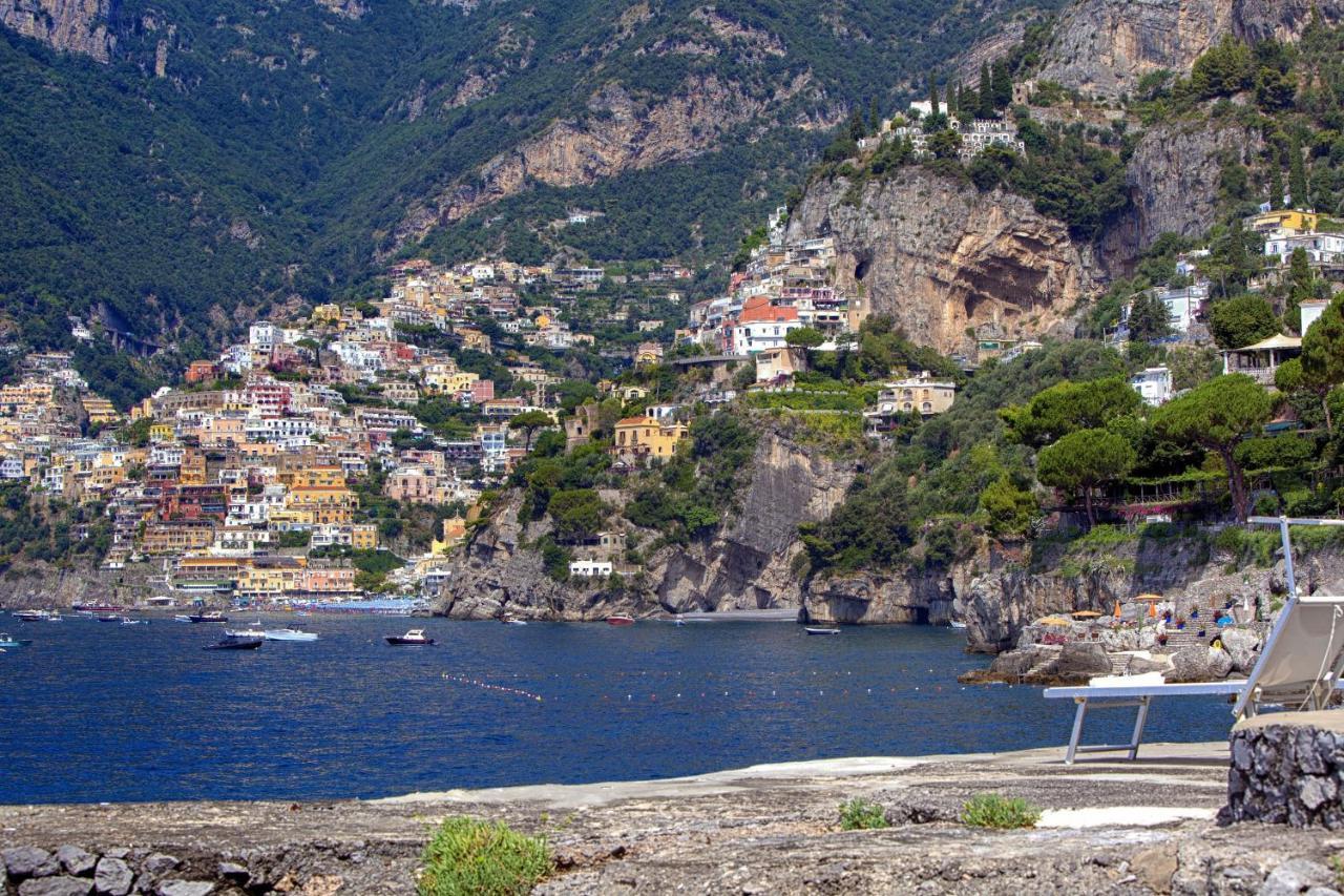 Amore Rentals - Villa Lo Scoglio Positano Exterior foto